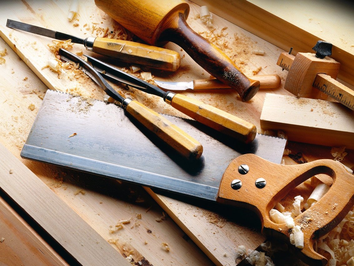 Werkzeug zur Holzbearbeitung - Holzwerkstatt